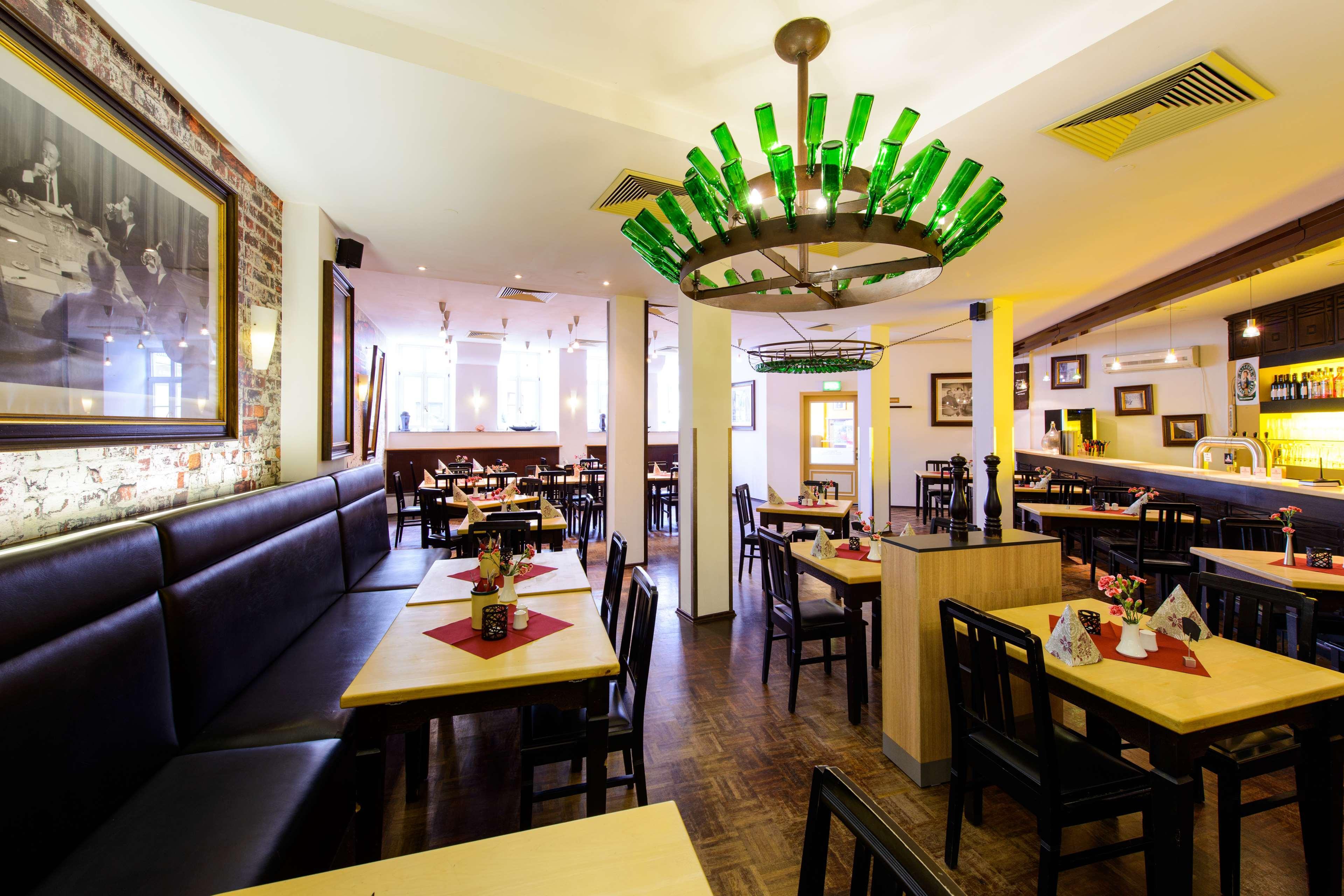 Askania Hotel & Brauhaus Bernburg Extérieur photo