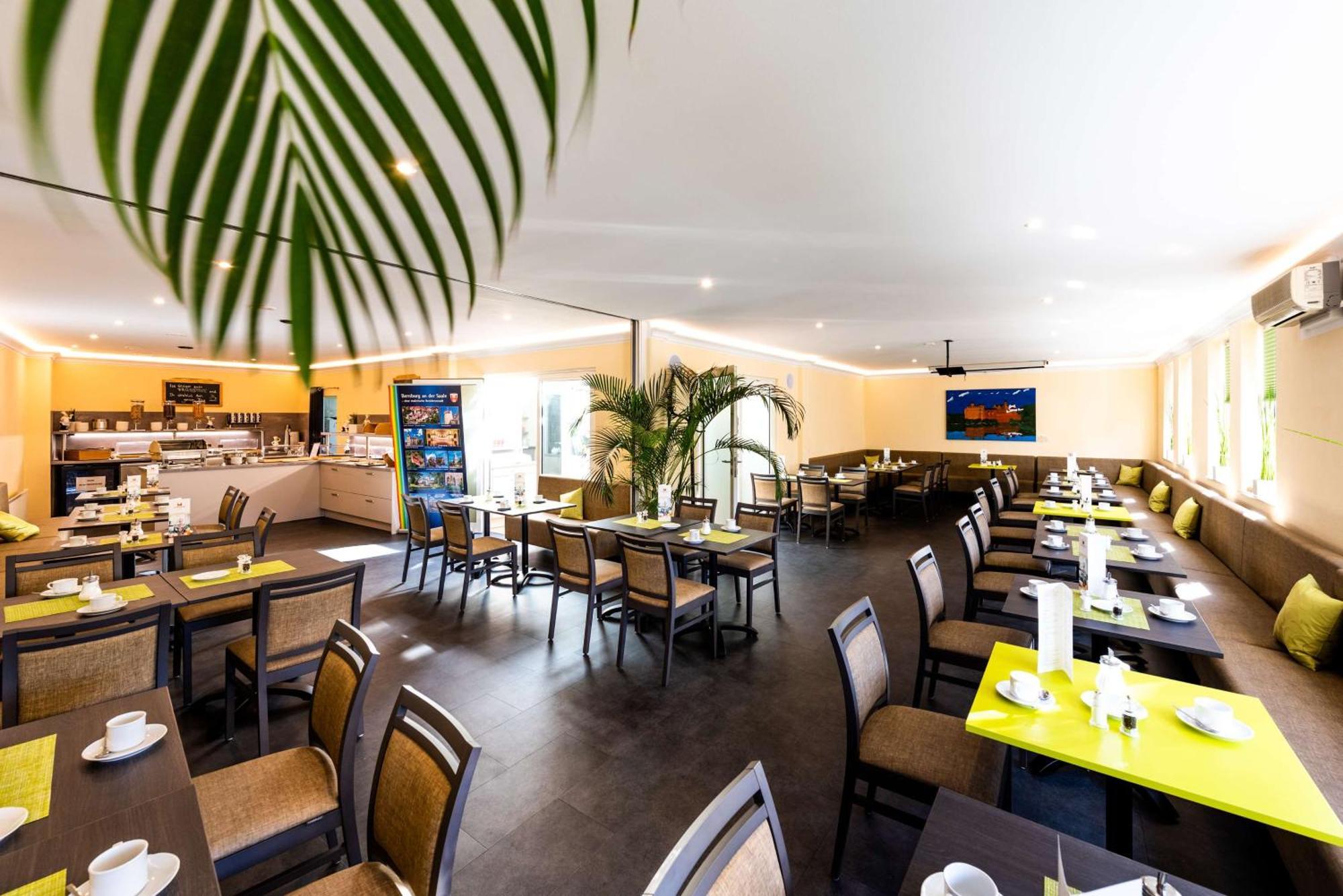 Askania Hotel & Brauhaus Bernburg Extérieur photo